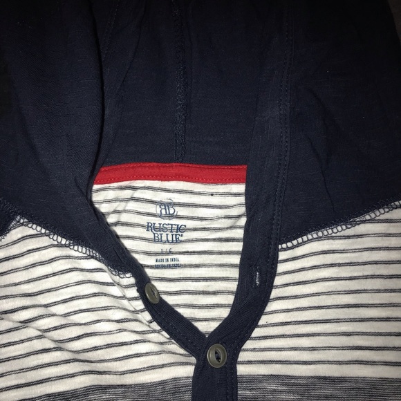 Pullover - Picture 2 of 2